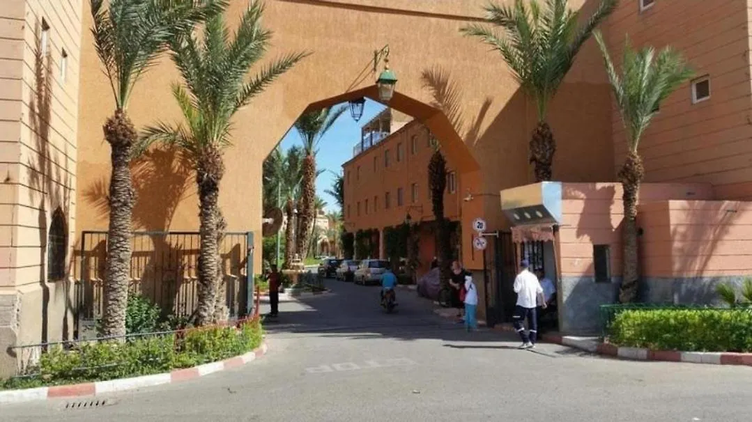 Elegant 4-Bedroom Riad With Pool Marrakesh Morocco