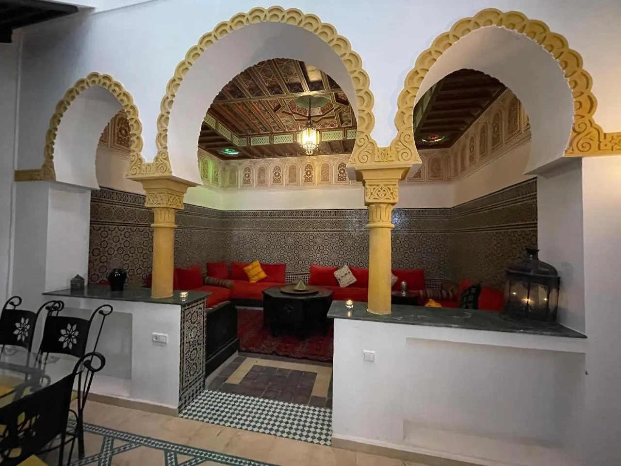 Apartamento Elegant 4-Bedroom Riad With Pool Marraquexe